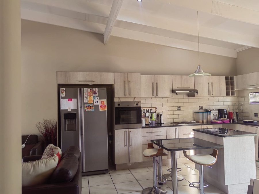 3 Bedroom Property for Sale in Rustenburg Central North West